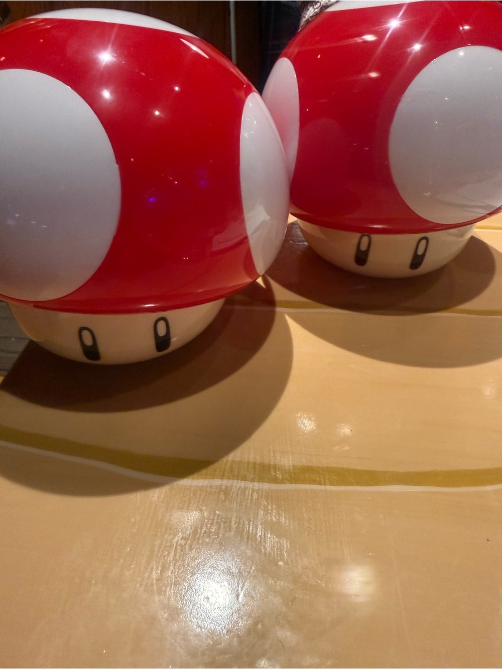 Red Mushroom Character Lamp Nightlight - Gaming-Themed Decor